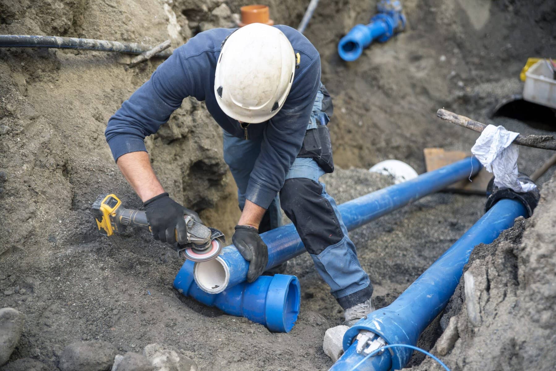 Emergency Sewer Repair: Immediate Action for Critical Sewer Issues