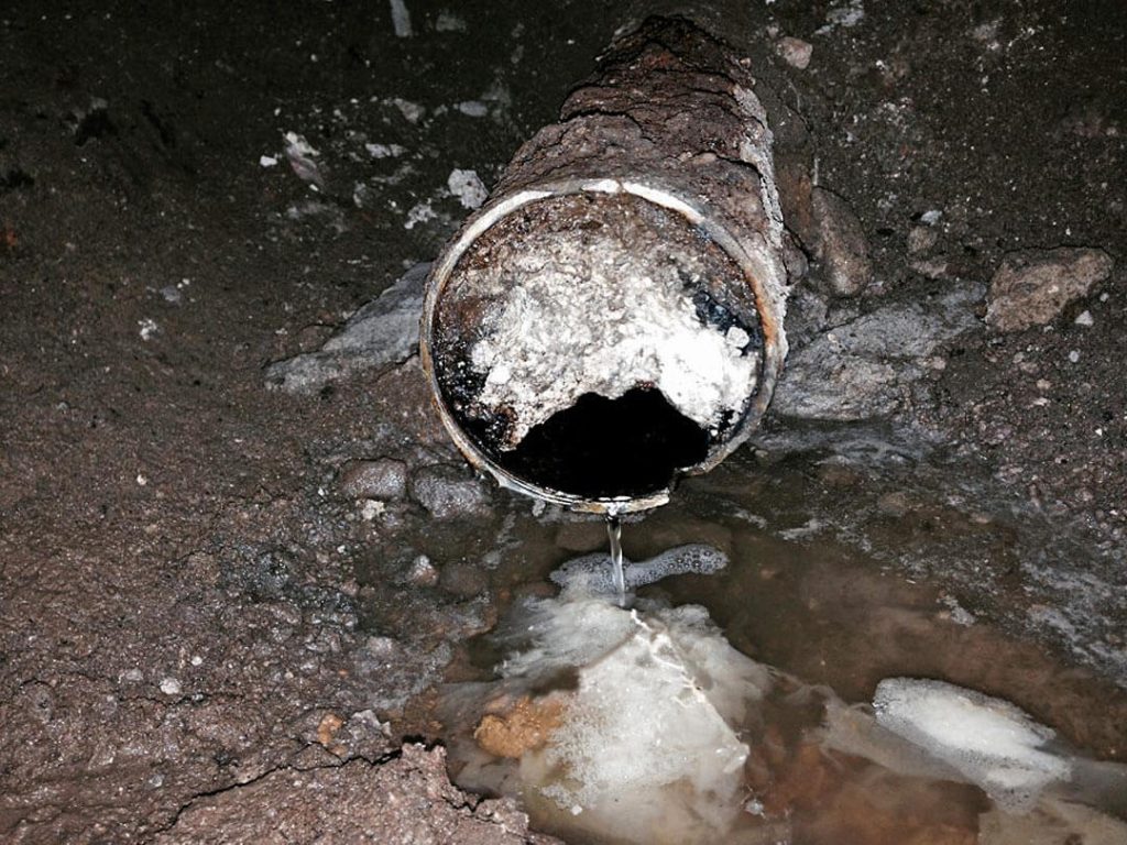 Signs You Need Sewer Line Cleaning in (City)